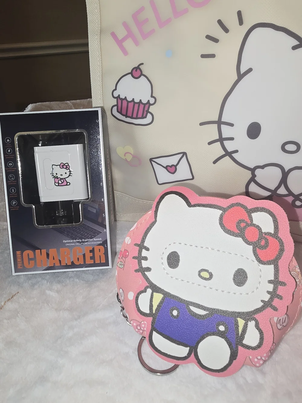 NEW Hello Kitty 6-Pc Sanrio Bundle Canvas Tote Bottle Charger Pen Set Jewelry